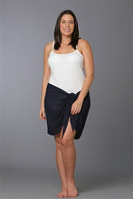 Load image into Gallery viewer, Plus Size Navy Sarong